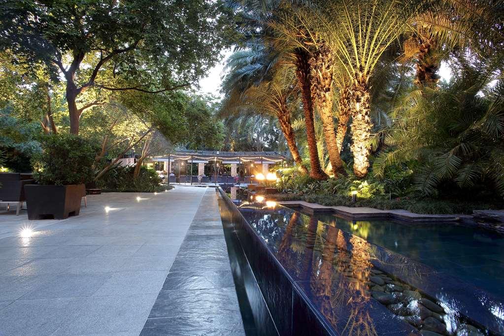 Hyatt Regency Johannesburg Exterior photo